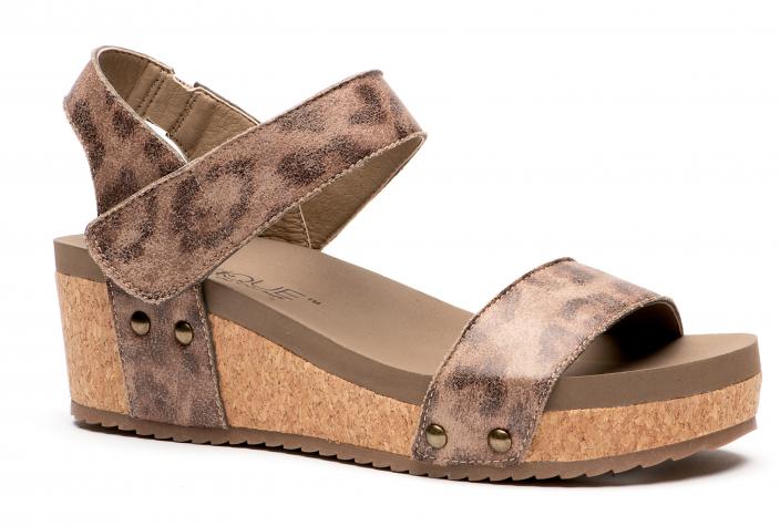 Corkys Shoes - Slidell Distressed Leopard Wedge